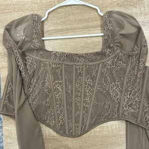 FINAL SALE! GOINNG TO PLATOS CLOSET SUBDAY! PRICE DROPPED!